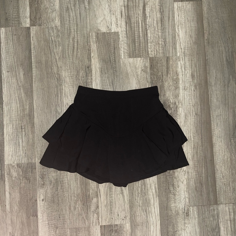 Black skirt xs